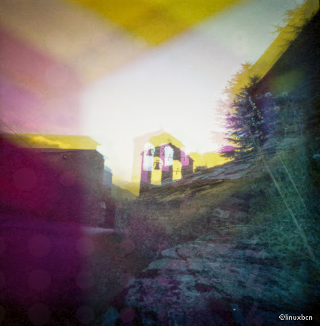 3483 - Diana Pinhole - CN100 - 005
