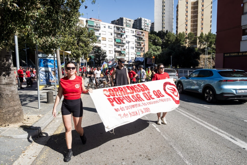 Nou Barris en lluita: primera Corredissa Popular 9B contra el racisme